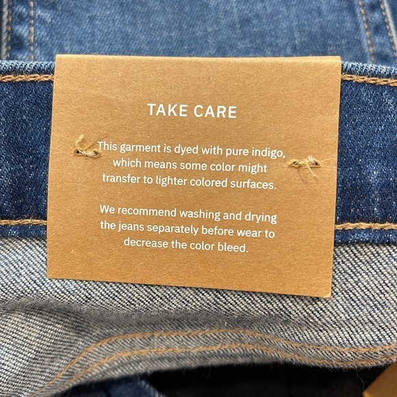 NWT Revtown Classic Straight Everyday Jeans Indigo 24R - Picture 8 of 9